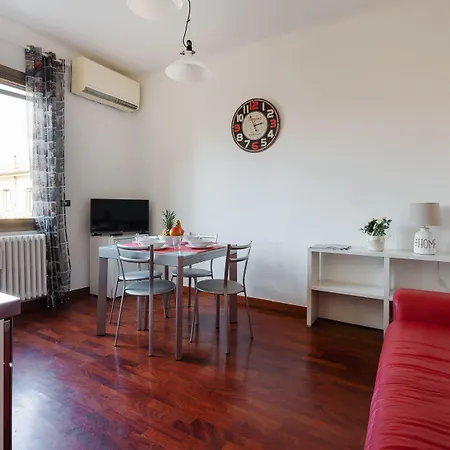 Porta Romana Cosy Nest Apartman
