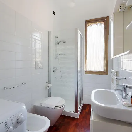Porta Romana Cosy Nest Apartman *