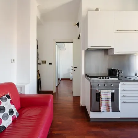 Porta Romana Cosy Nest Apartment